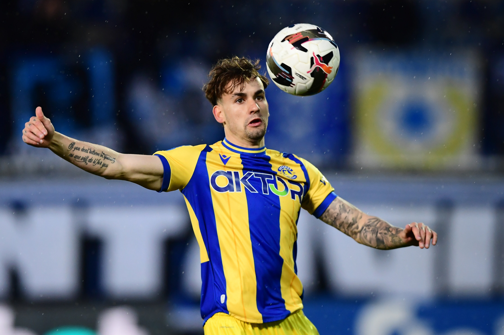 Ο Ολυμπιακός παίρνει «πακέτο» τους Ζουγλή και Αγγελάκη από τον Αστέρα AKTOR