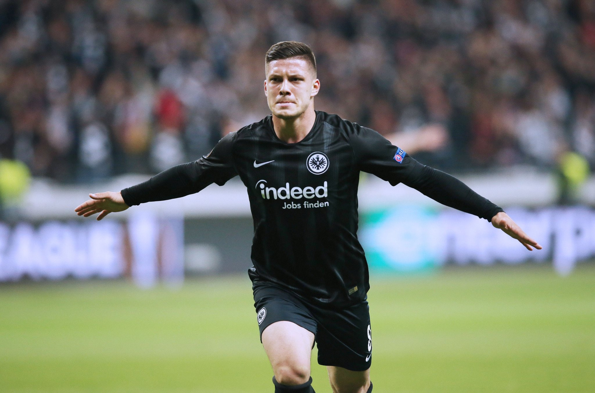 Γιόβιτς: Ο στόχος της ΑΕΚ που άνοιξε τον δρόμο για εκατομμύρια στην Άιντραχτ