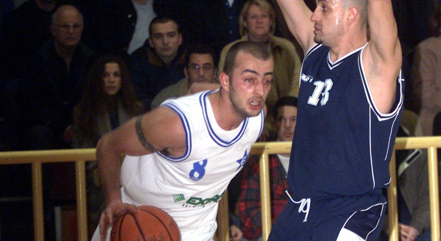 Πέθανε ο Βασίλης Μπανακάκης