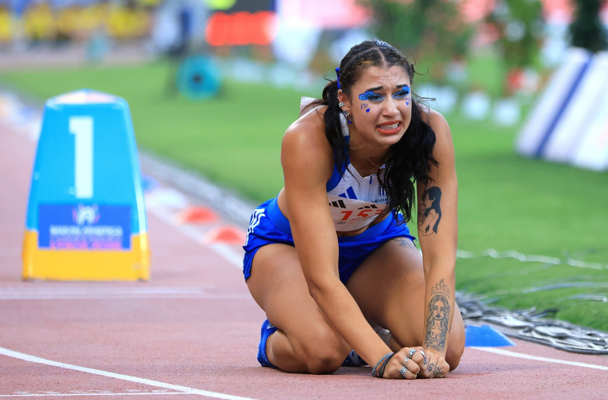 «Ξέσπασε» μετά το πανελλήνιο ρεκόρ στο Βαλκανικό πρωτάθλημα η Ντραγκομίροβα