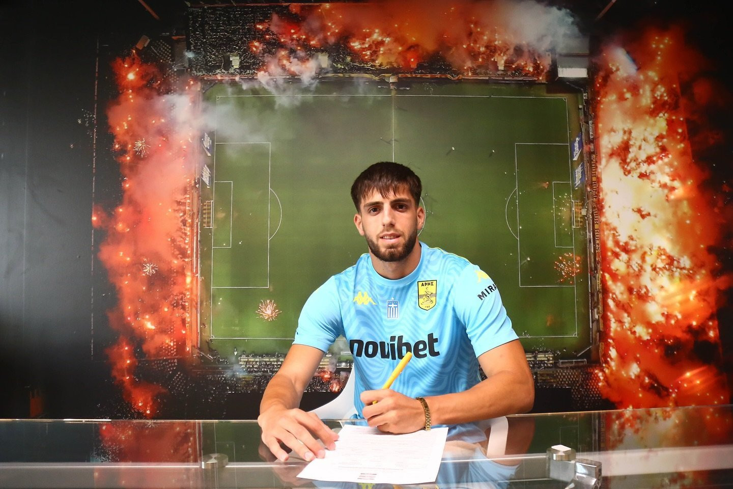 Ο Άρης έκανε επαγγελματία τον 19χρονο τερματοφύλακα Εμιλιάνο Καράι