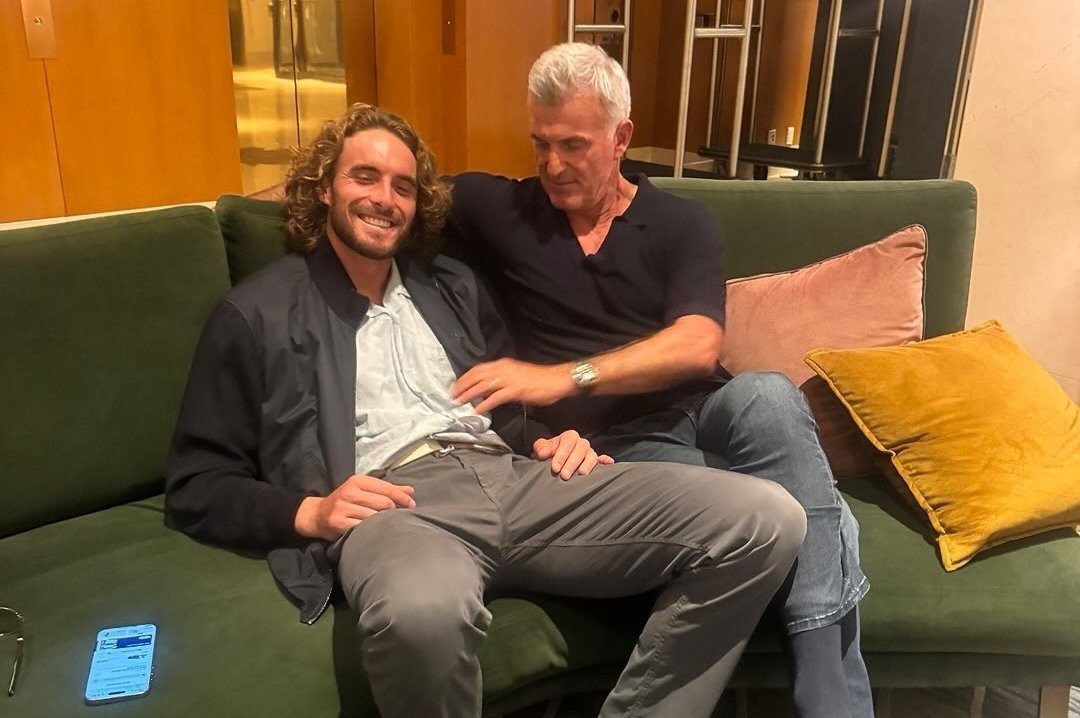 «Πατέρας και γιος, προπονητής και παίκτης»: Η ανάρτηση του Απόστολου Τσιτσιπά με τον Στέφανο