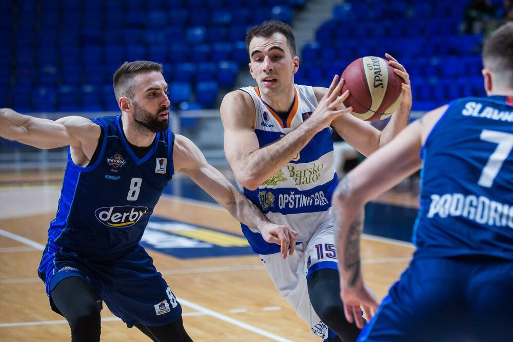 Αυτό είναι το συμβόλαιο του Μάρκο Πετσάρσκι με την ΑΕΚ Betsson