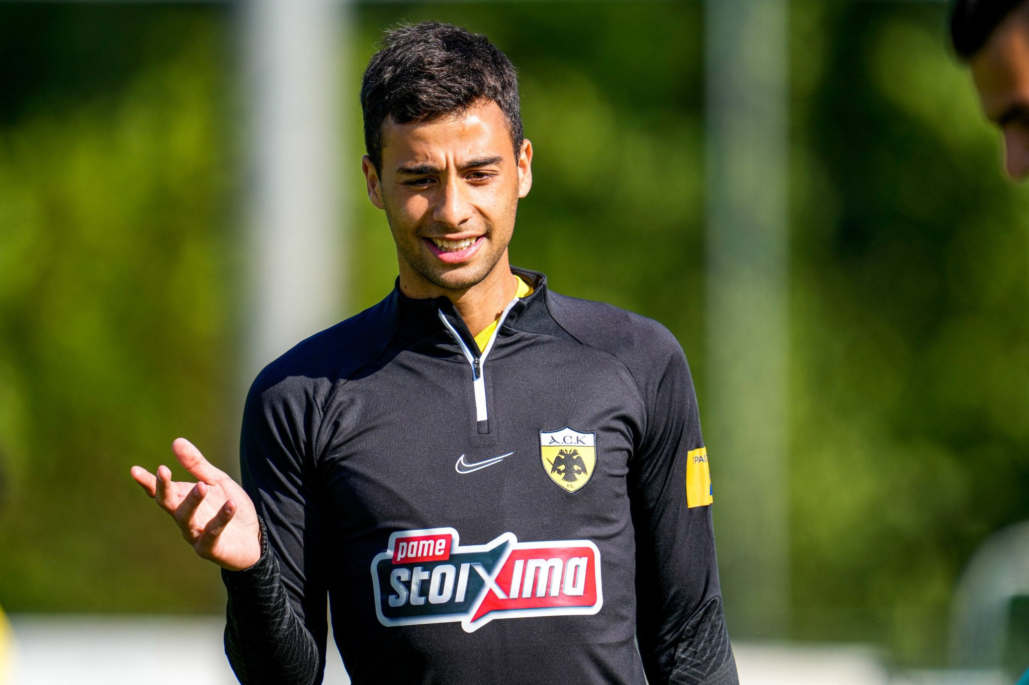 Ο Μαχαίρας αποχαιρέτισε την ΑΕΚ και πάει στον Ηρακλή