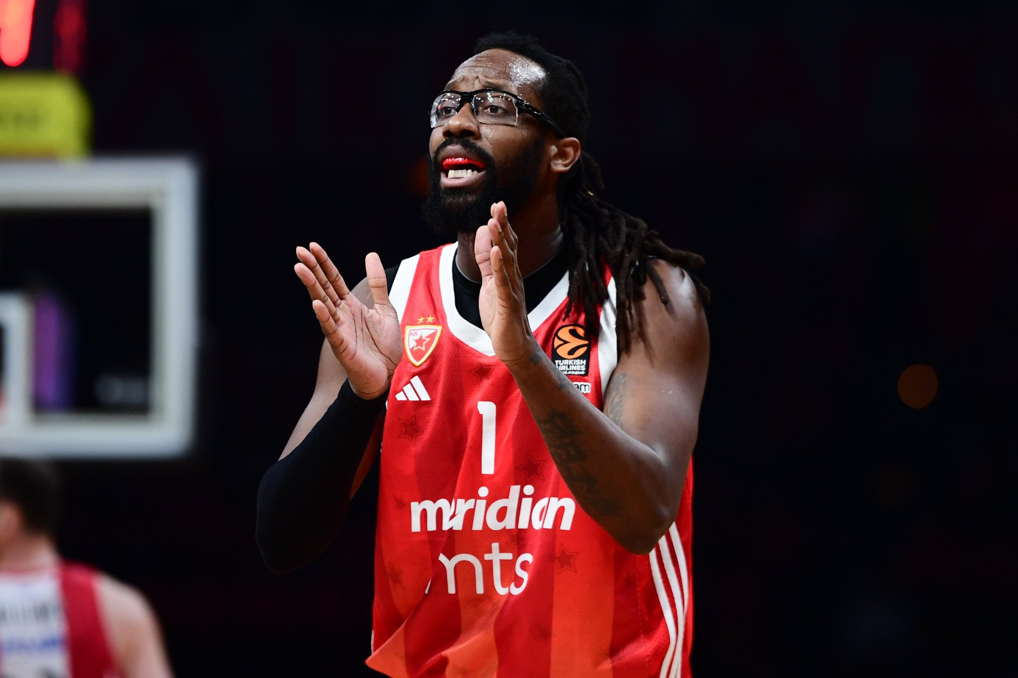 Ο Πανιώνιος εξετάζει την περίπτωση του Τζον Μπράουν