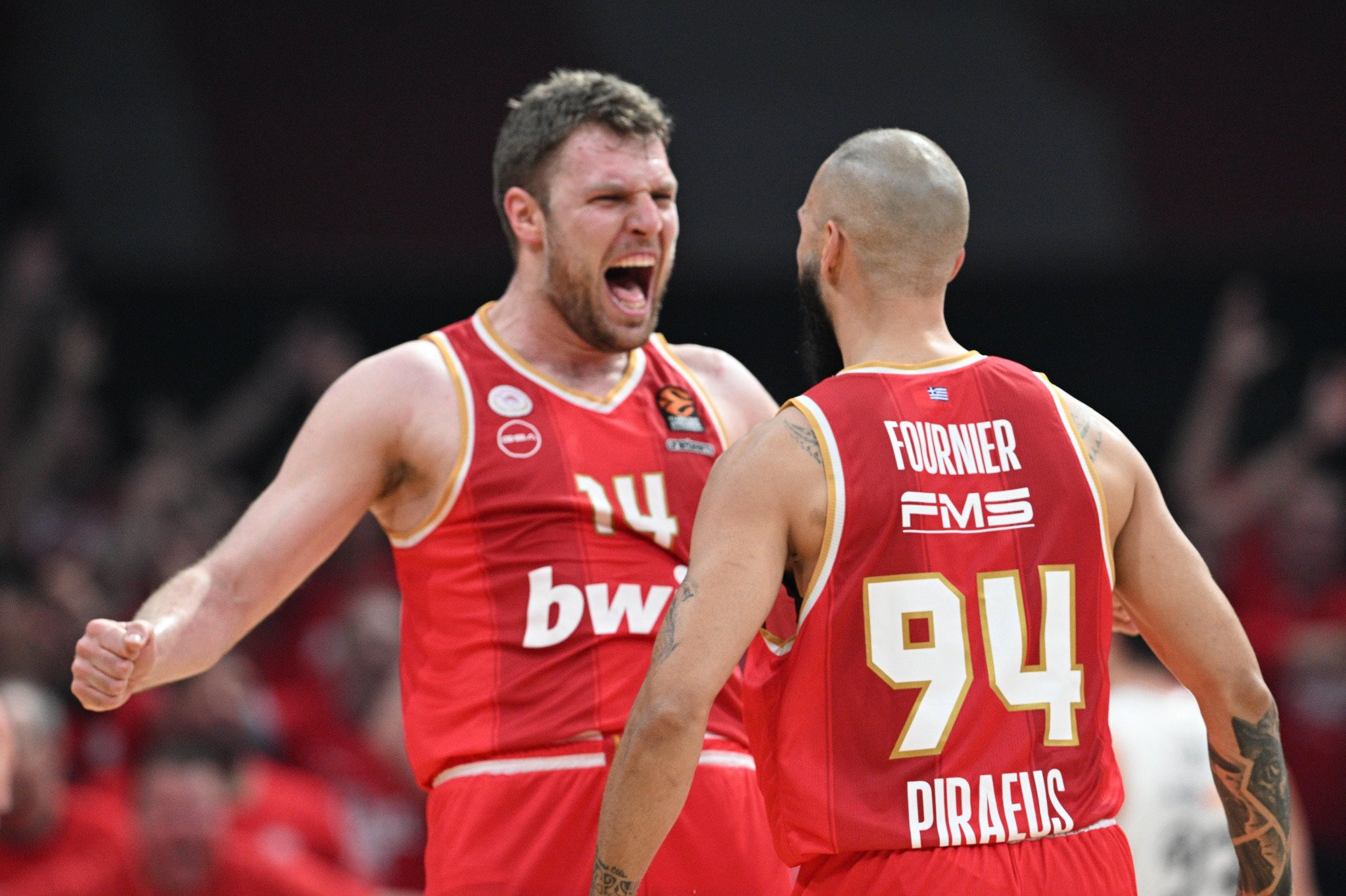 Φουρνιέ - Βεζένκοφ - Μιλουτίνοφ: Για πάντα στο λιμάνι οι τρεις πυλώνες του Ολυμπιακού