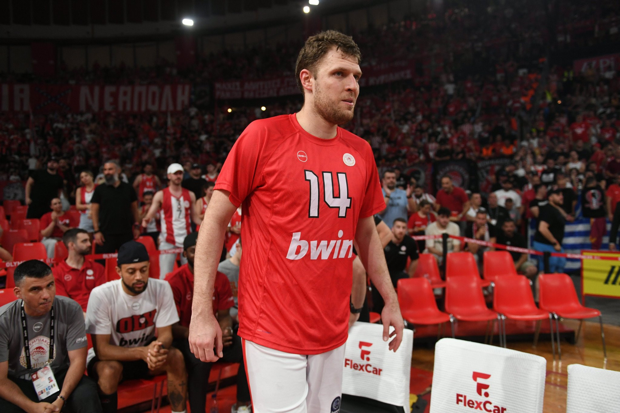 Ο Βεζένκοφ θα φορέσει τη φανέλα της Βουλγαρίας για μόνο δυο αγώνες