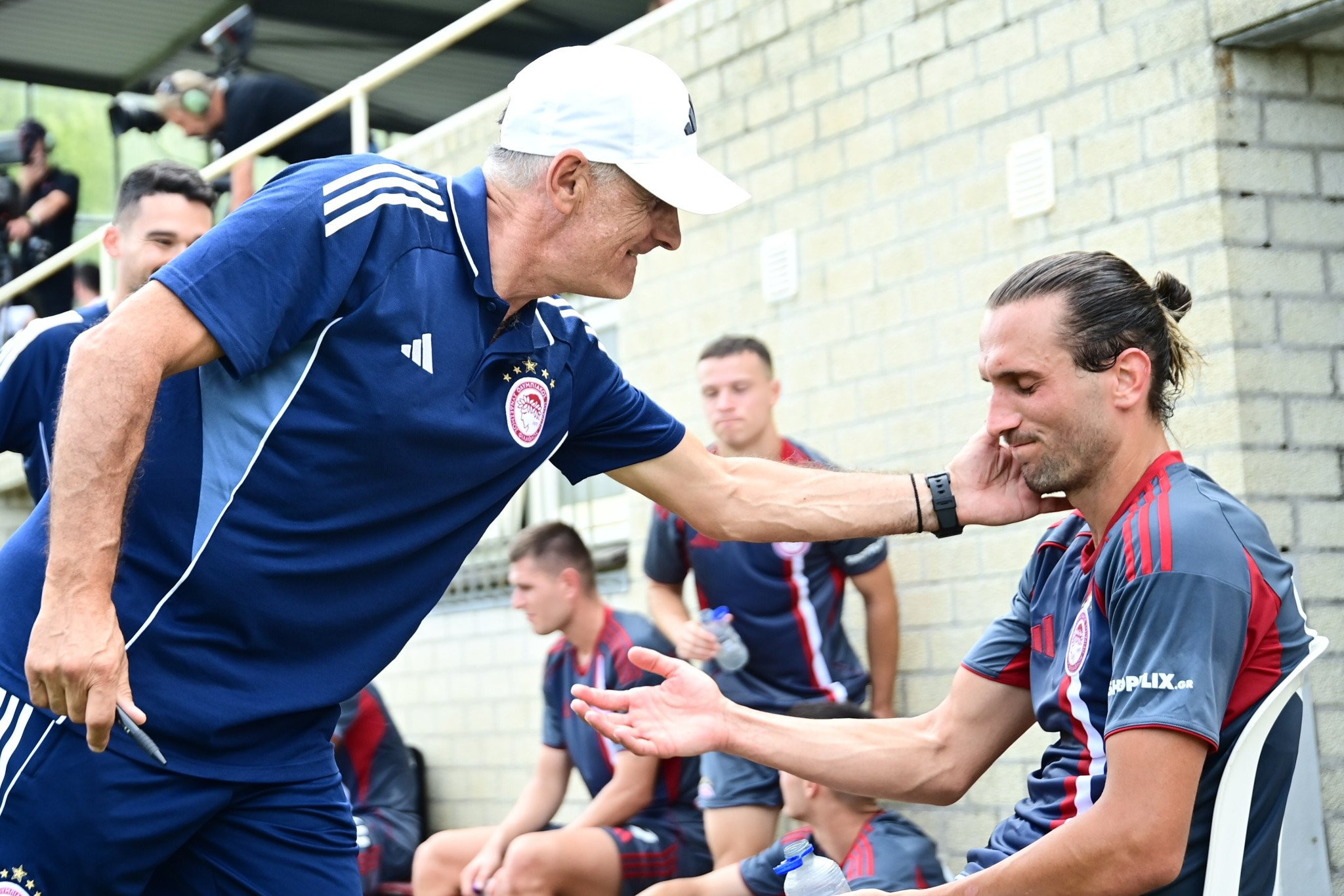 Η ικανοποίηση Μεντιλίμπαρ για Γιαζίτζι