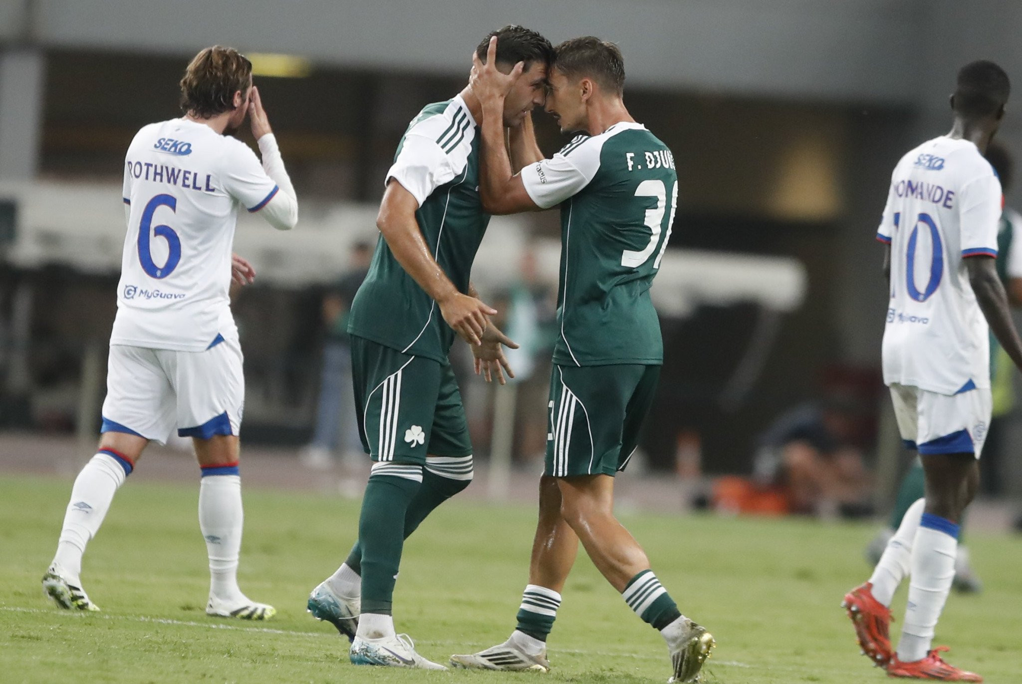 Η πωρωτική ομιλία του Βιτόρια και η «έκρηξη» στο γκολ του Παναθηναϊκού - Η παρακάμερα με Ρέιντζερς