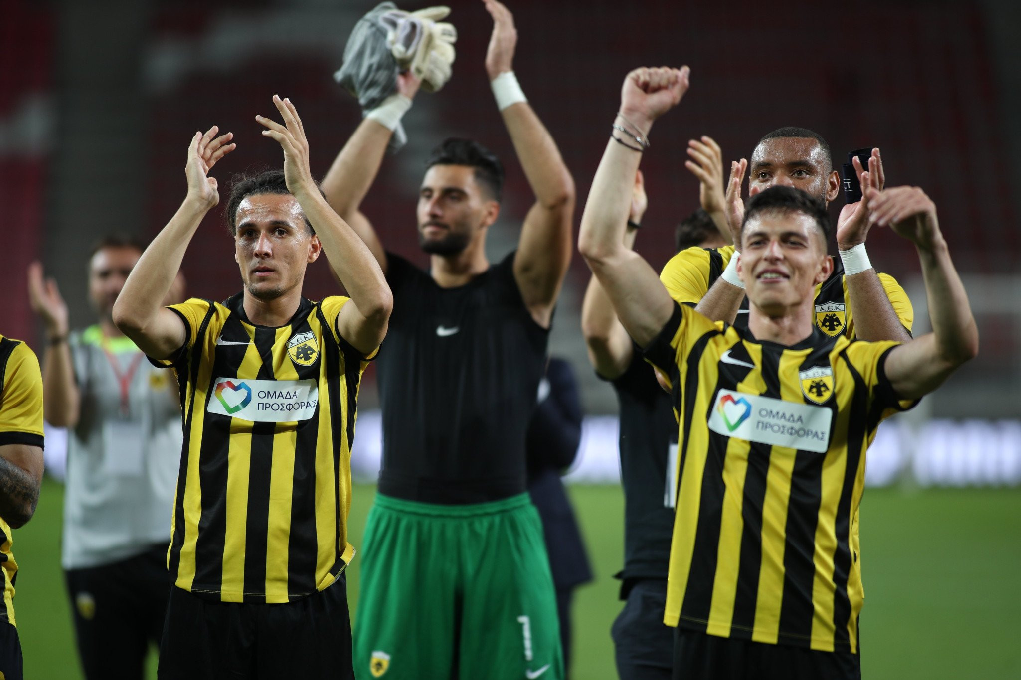 Τα χρήματα που εξασφάλισε η ΑΕΚ κι αυτά που κυνηγάει στο Conference League