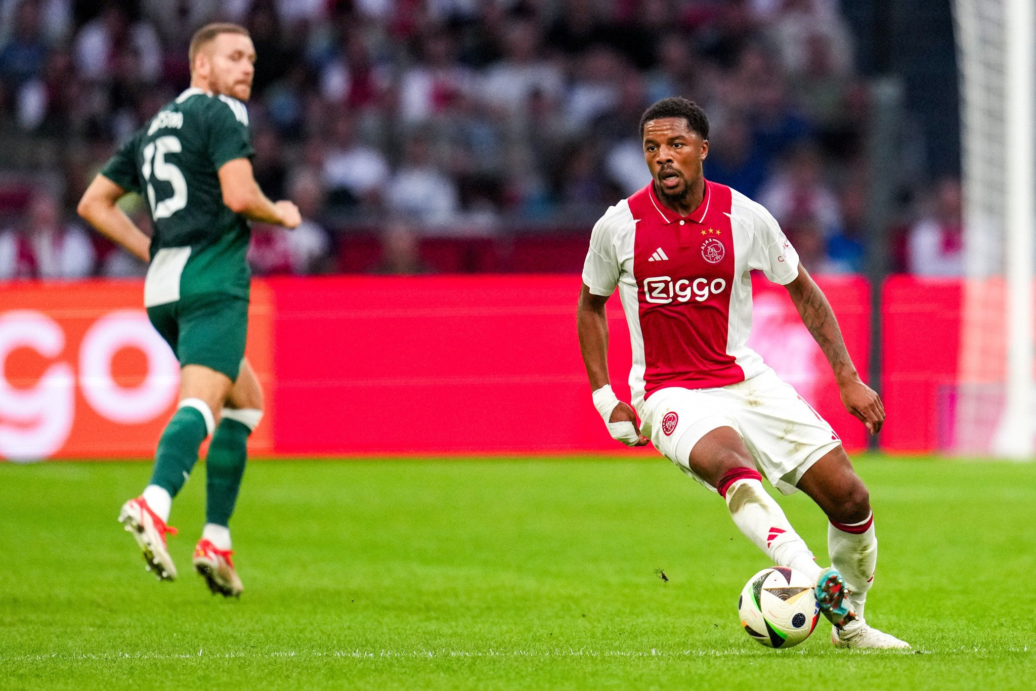 Σε ομάδα έκπληξη συνεχίζει την καριέρα του ο Άκπομ