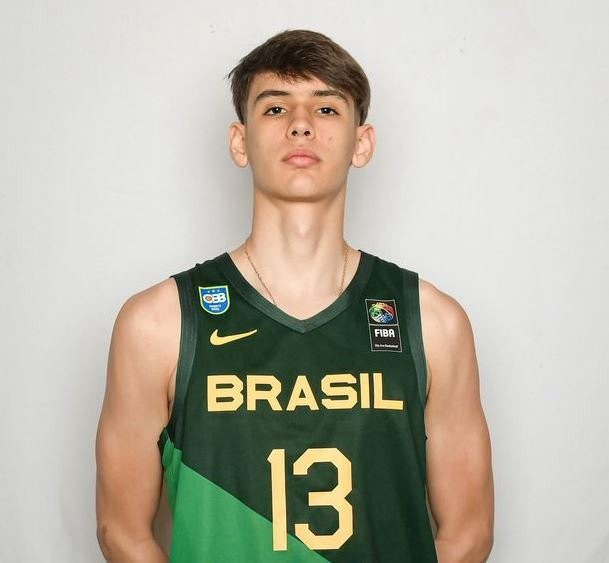 Ποιος είναι ο Ζοάο Νέβες από τη Μούρθια, ο οποίος σε ηλικία 16 ετών κλήθηκε στην Εθνική Βραζιλίας