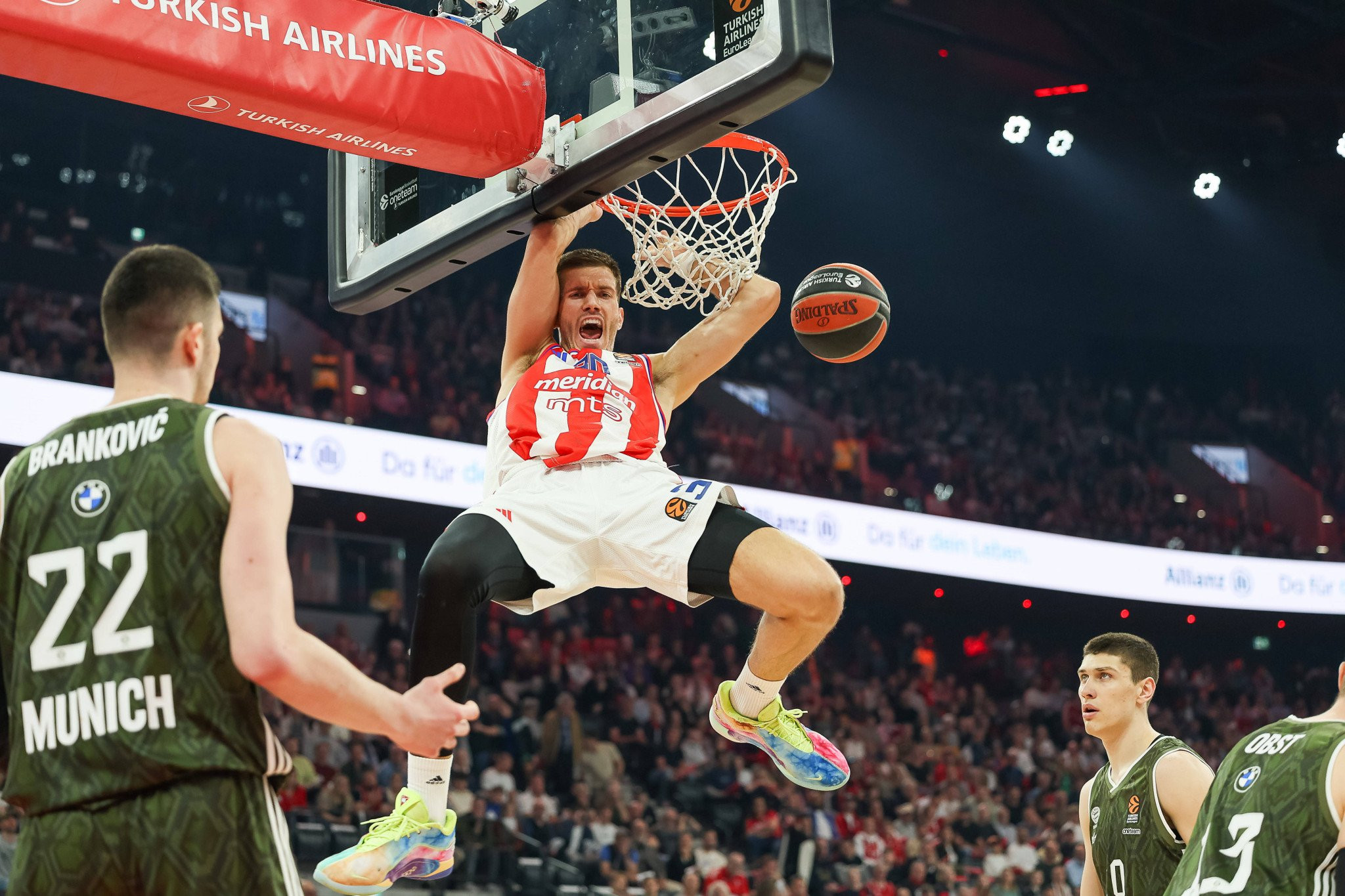 Η Φενέρμπαχτσε εστιάζει στον Πετρούσεφ και ετοιμάζεται για συμφωνία