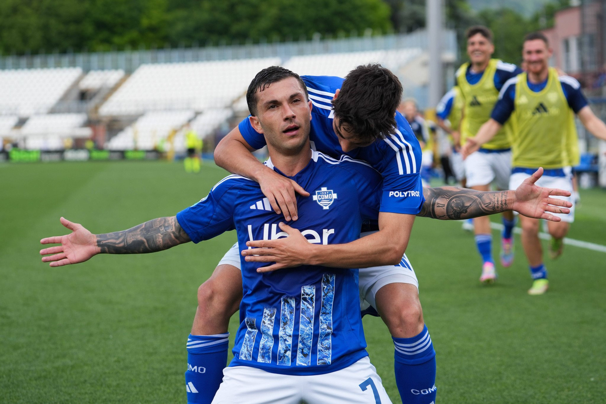 Oι σχεδόν 300  εμφανίσεις του Στρεφέτσα: Το ντεμπούτο με την ΣΠΑΛ και η συνεργασία με τον Δουβίκα (video)