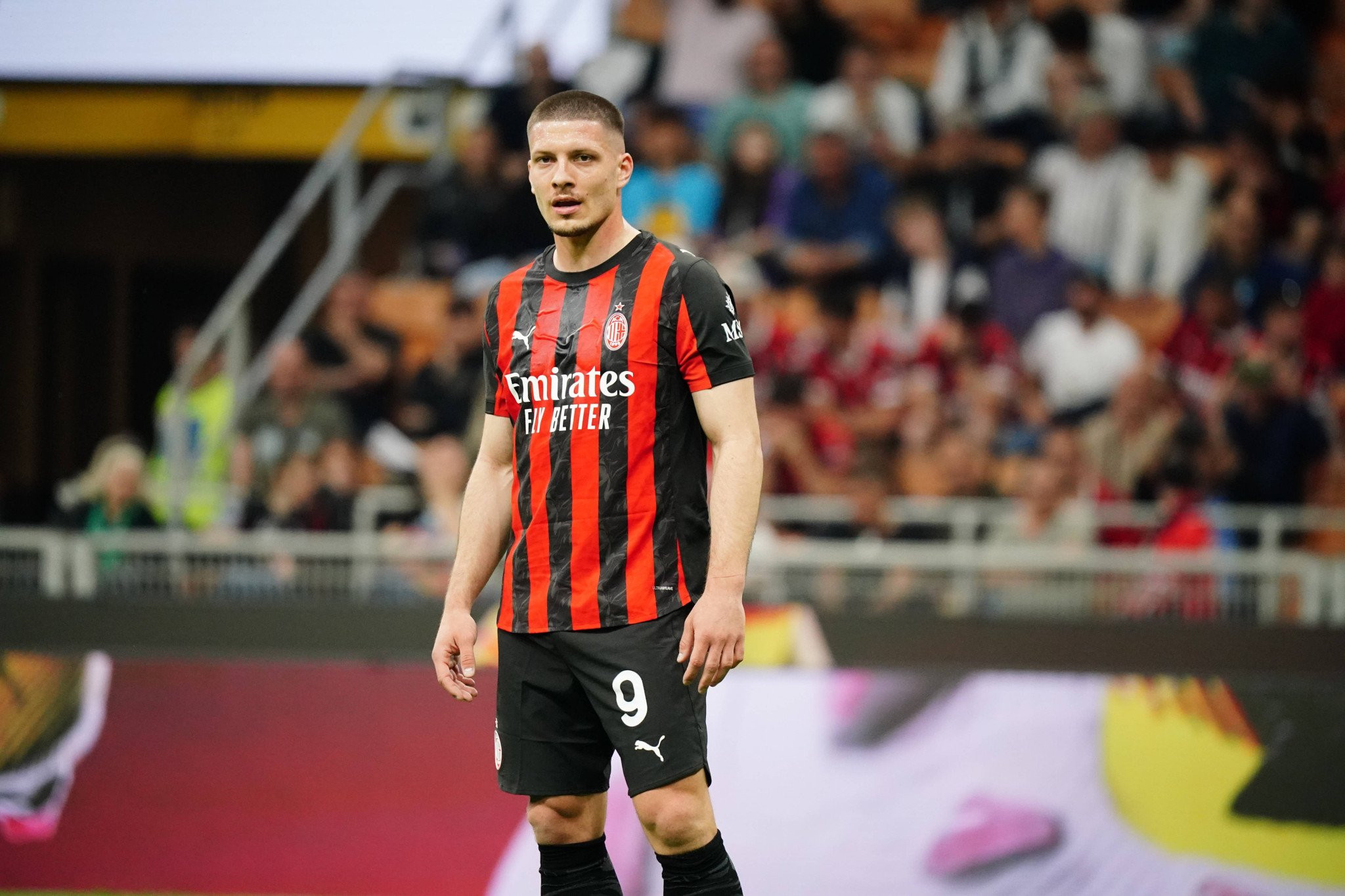 Το συμβόλαιο του Γιόβιτς στη Μίλαν είχε κάτι που δεν έχει κανένα άλλο