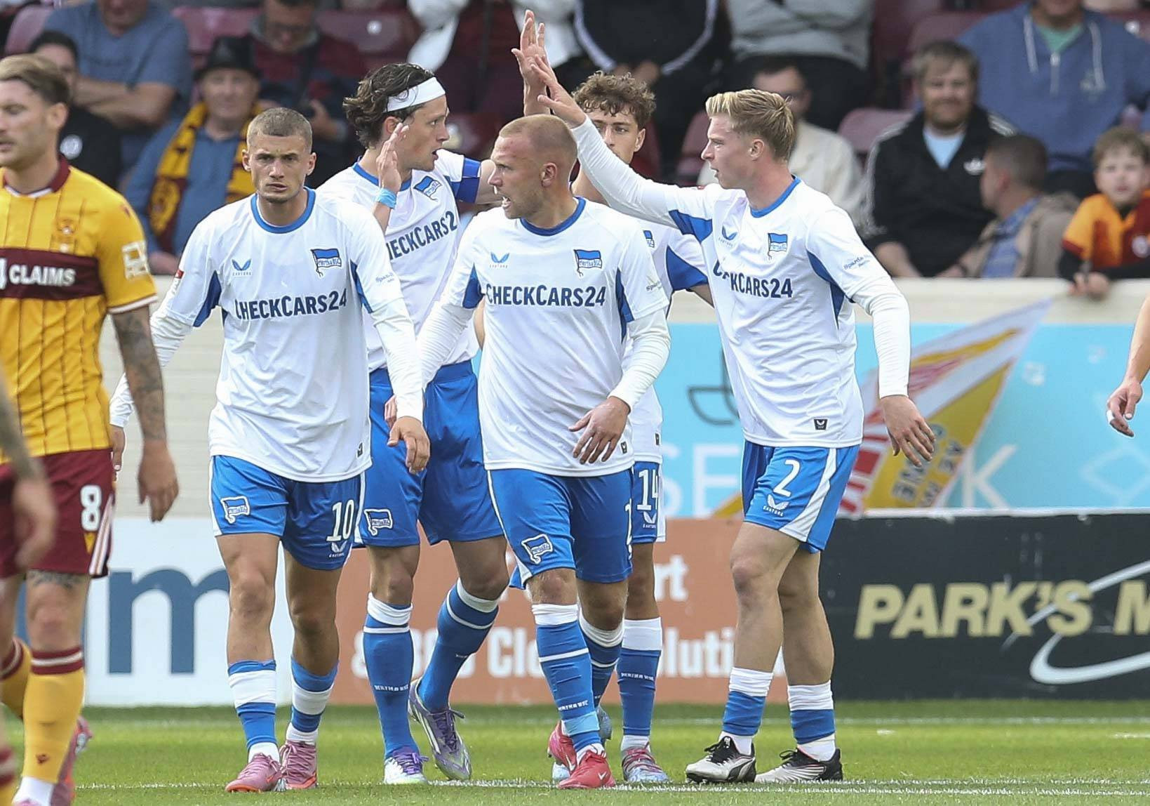 Ο περίεργος λόγος για τον οποίο απαγορεύτηκε η φανέλα της Χέρτα