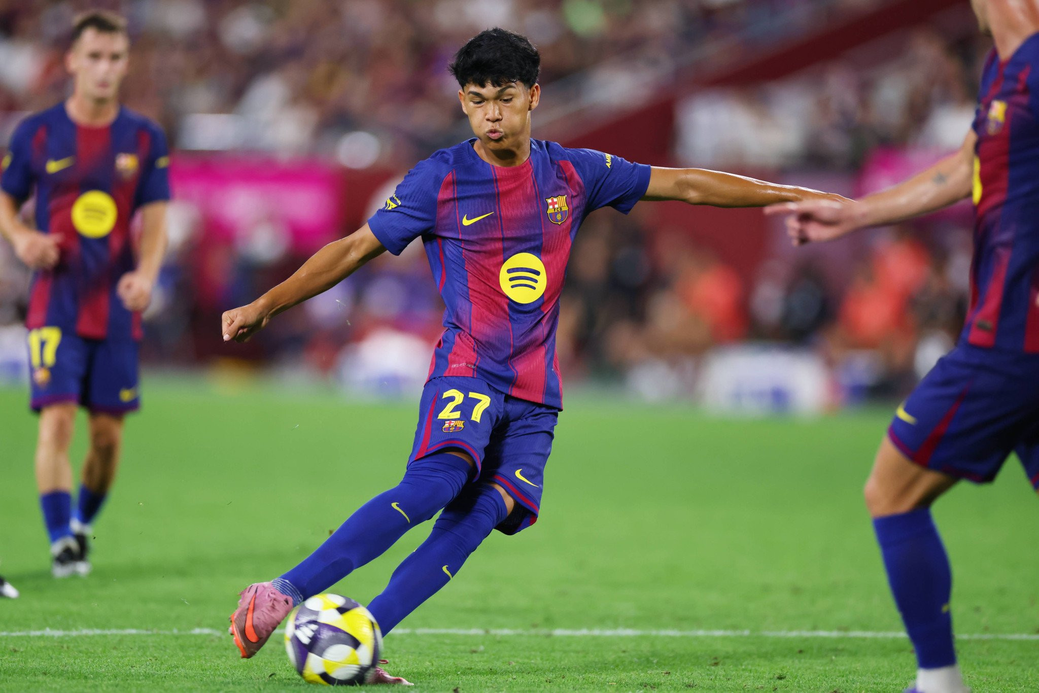 Αυτός είναι ο 17χρονος της Μπαρτσελόνα που θα τρελάνει κόσμο - Η νέα «ανακάλυψη» του Φλικ