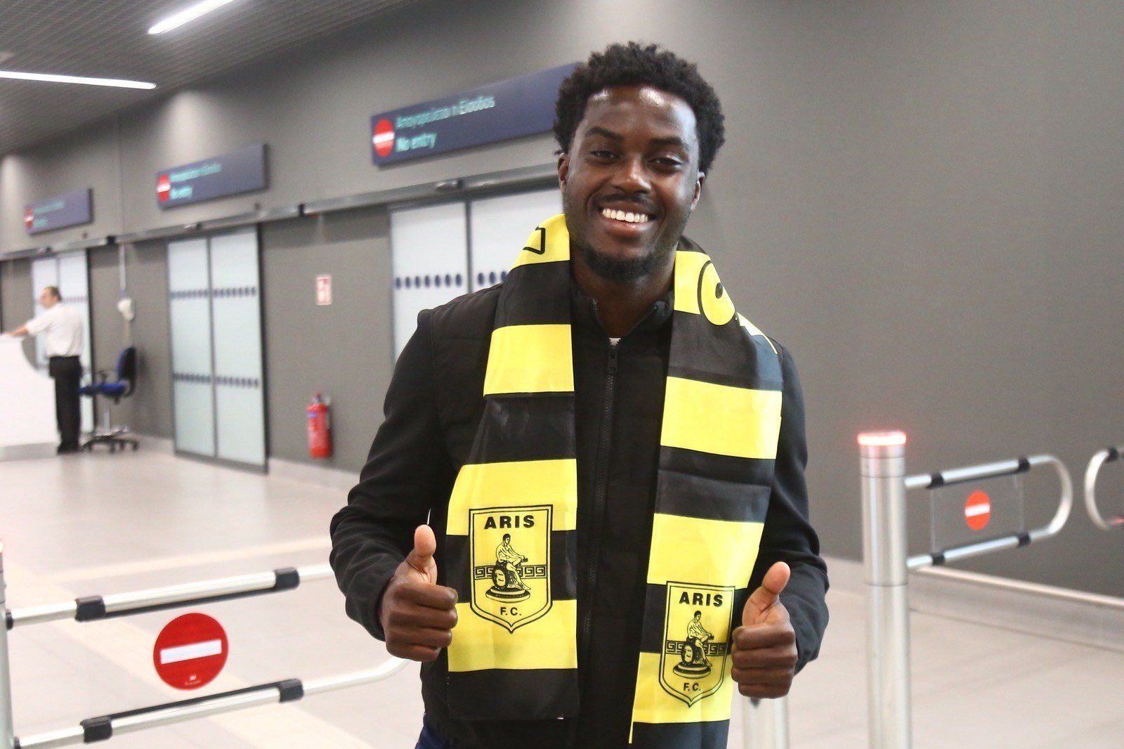 Έφτασε στη Θεσσαλονίκη και ο Μιζεχούι για τον Άρη