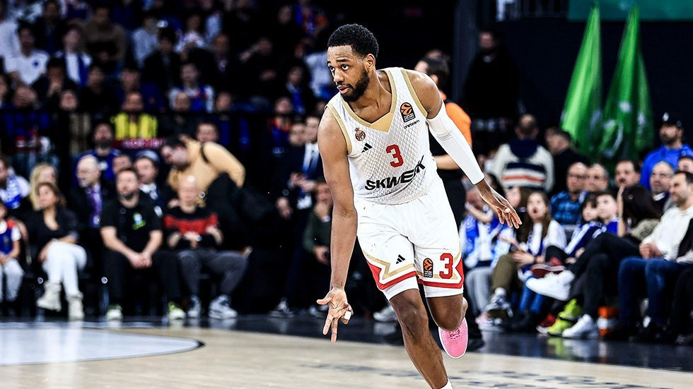 Με Λόιντ στο Eurobasket η Πολωνία