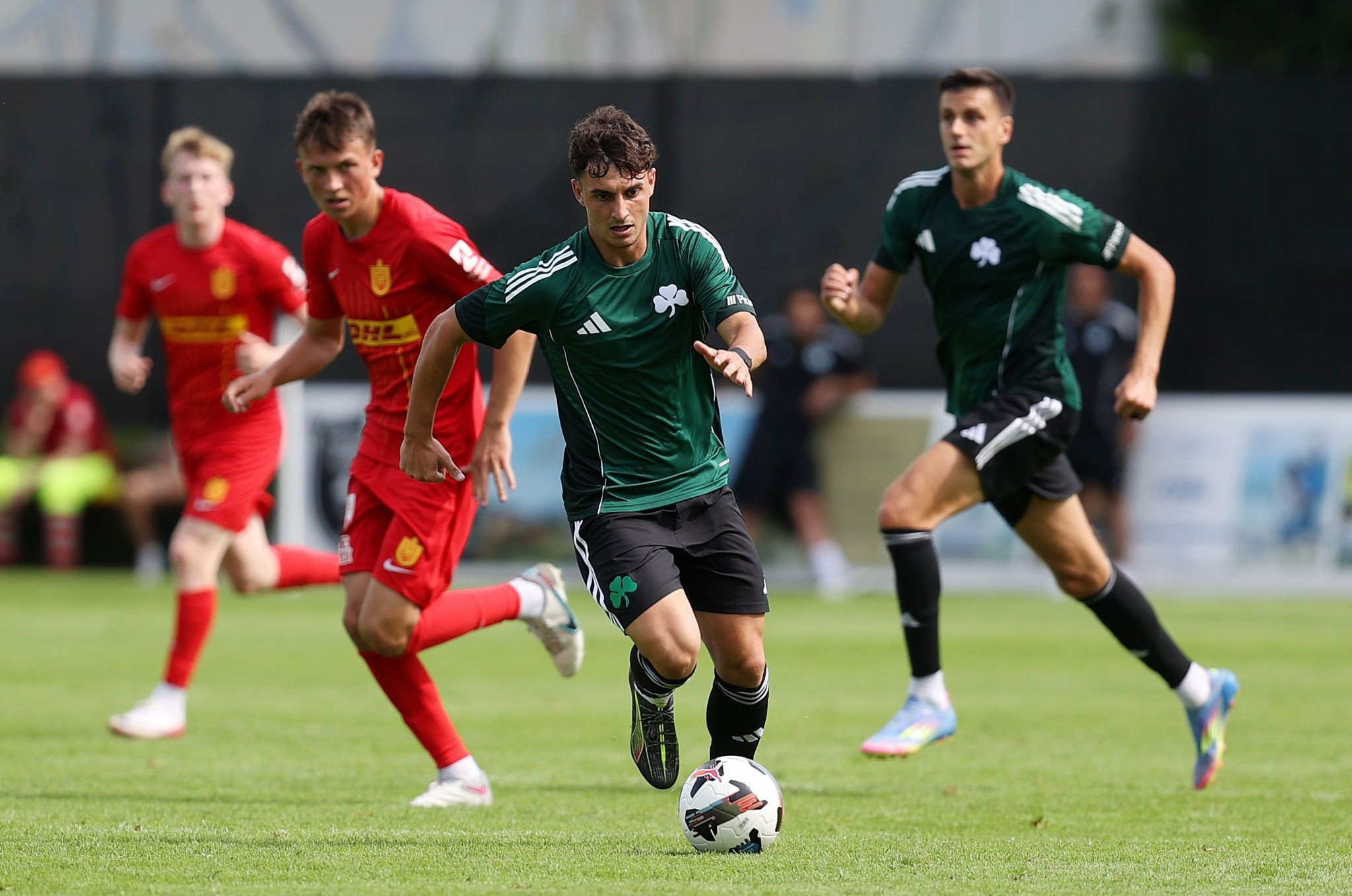 Πραγματοποιήθηκε η επέμβαση στον χιαστό του Κυριόπουλου, επιστρέφει σε 8 με 9 μήνες