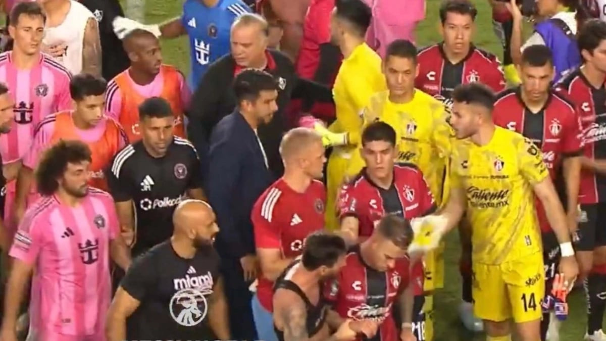 Αποβλήθηκε από τουρνουά ο σωματοφύλακας του Μέσι – Οι καταγγελίες προς το πρόσωπο του (video)