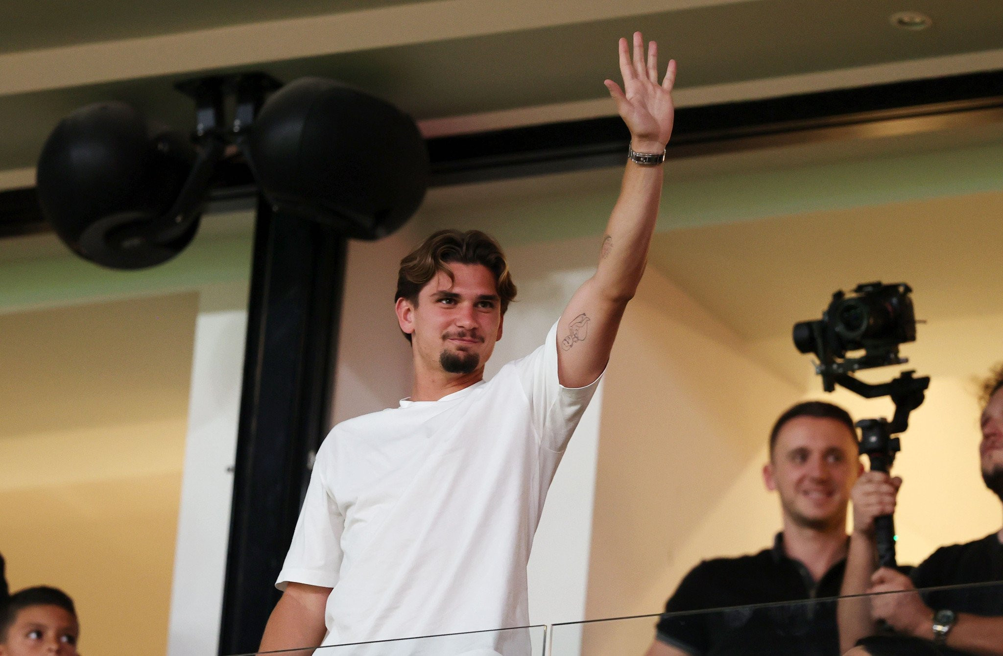 Ο Μαρίν αποθεώθηκε από τον κόσμο της AEK