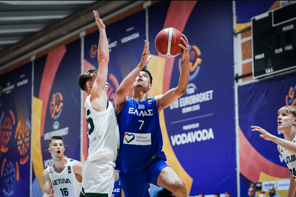 Καζαμίας για τη νίκη της Εθνικής Εφήβων: «Δεν υπήρχε άλλη επιλογή»