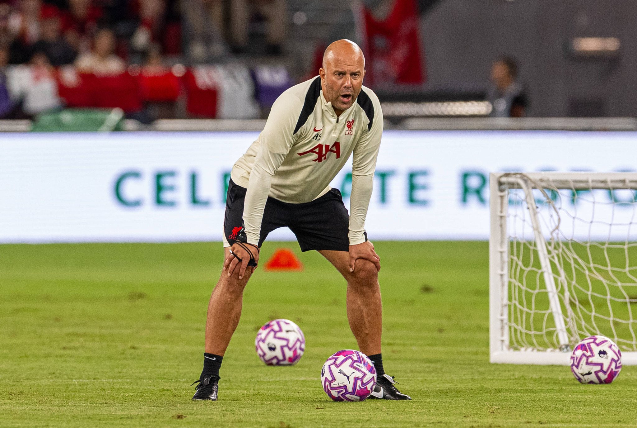 Πώς γίνεται η Λίβερπουλ να έχει δώσει ήδη 300 εκατ. ευρώ και να μη σταματά με τίποτα τις μεταγραφές;