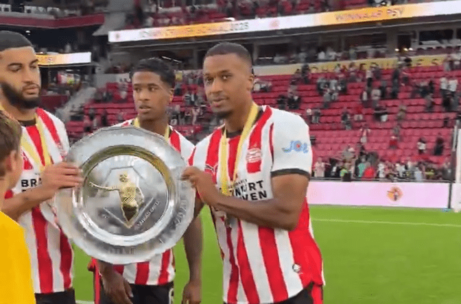 Η Αϊντχόφεν επικράτησε της Γκόου Αχέντ Ικγλς και «σήκωσε» το Σούπερ Καπ Ολλανδίας (video)