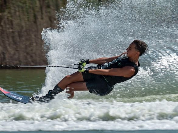 «Ασημένιος» ο Ιωάννης Κουσαθανάς στο Πανευρωπαϊκό Πρωτάθλημα Θαλάσσιου Σκι Νέων 2025