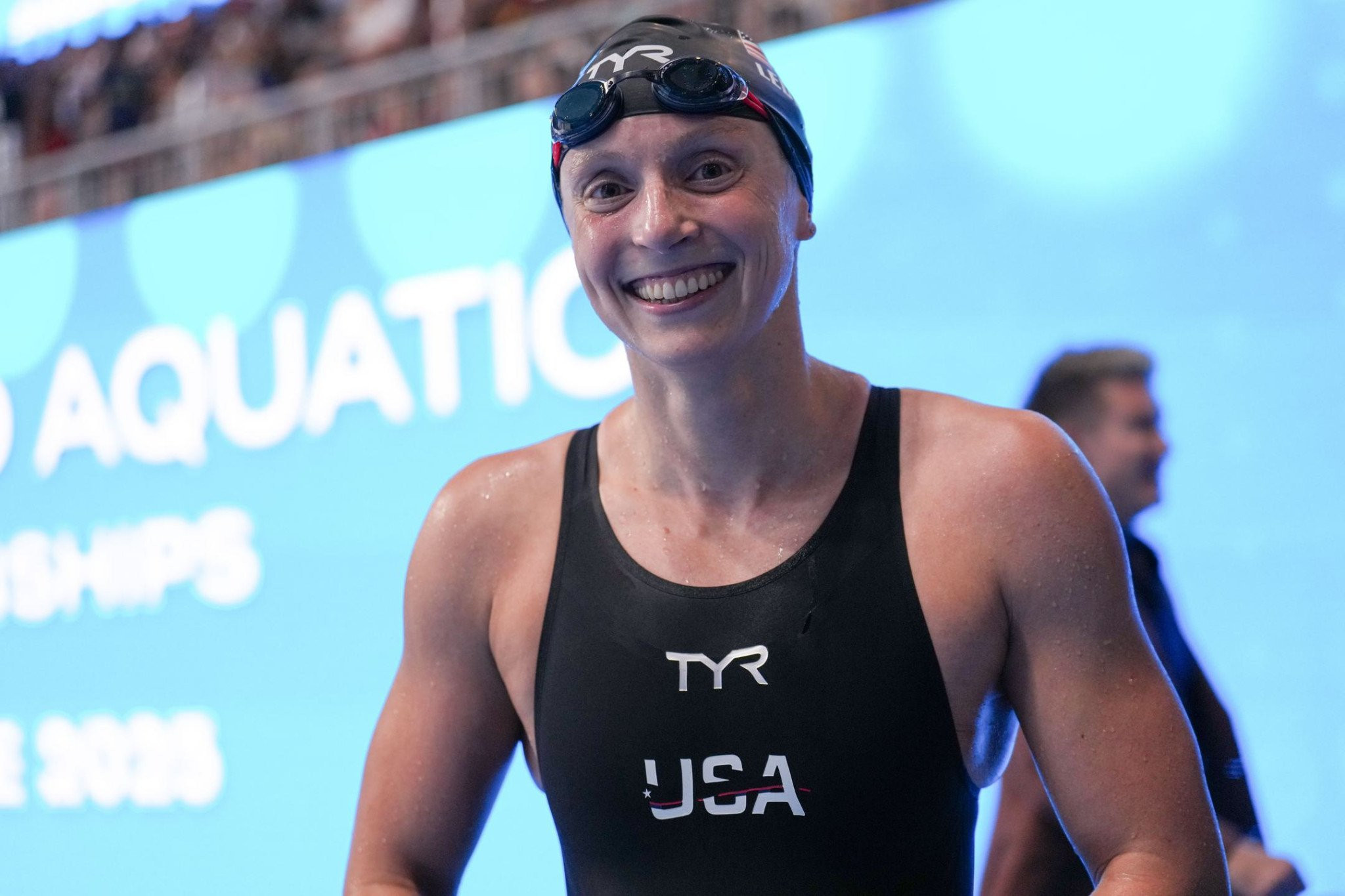 Η τρομερή Λεντέκι κατέγραψε την Νο2 επίδοση όλων των εποχών στα 1500μ ελεύθερο