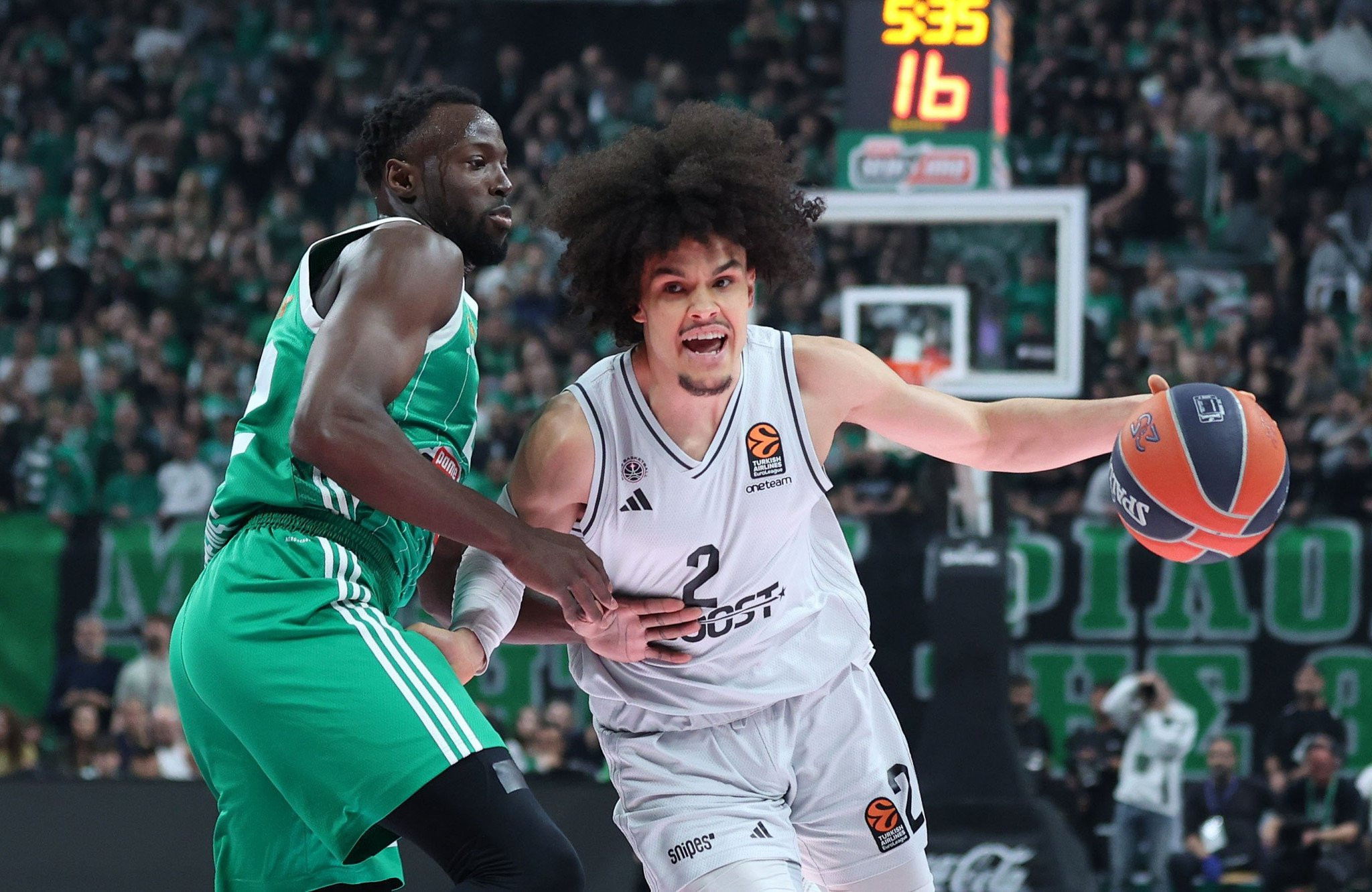 Ο Χιφί μετά τον αποκλεισμό του από το Eurobasket: «Αδέρφια, πάρτε το χρυσό!»