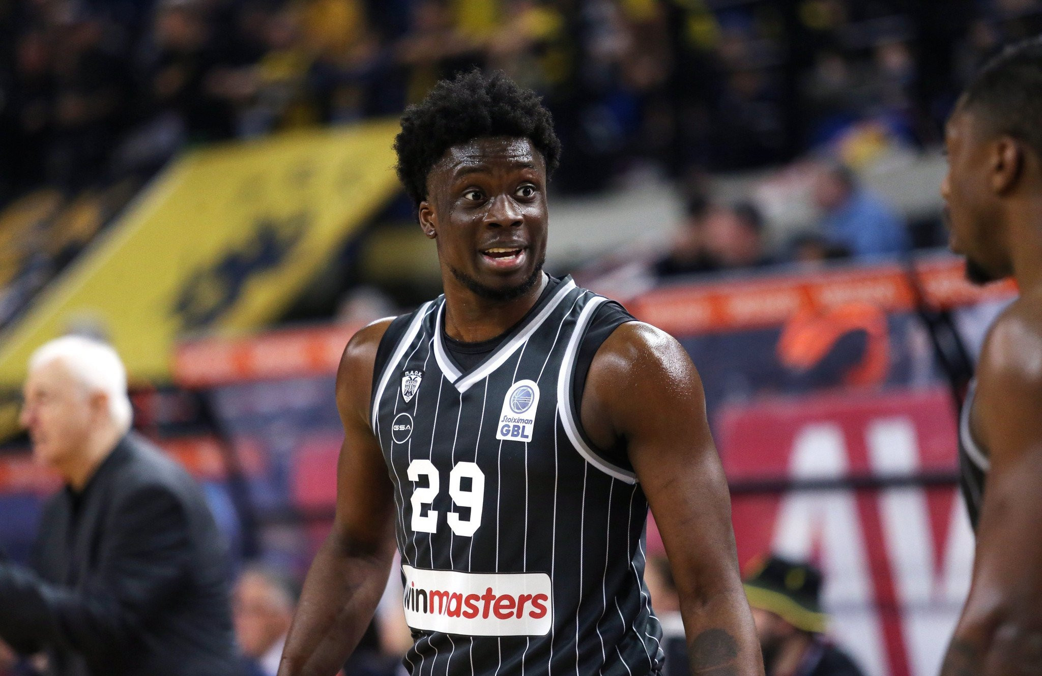 Παίρνει Άλεξ Αντετοκούνμπο ο Άρης