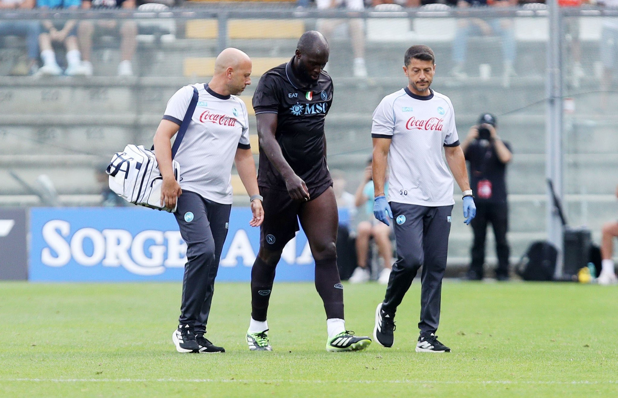 Χάνει όλο το 2025 ο Λουκάκου - Η Νάπολι στην αγορά για επιθετικό