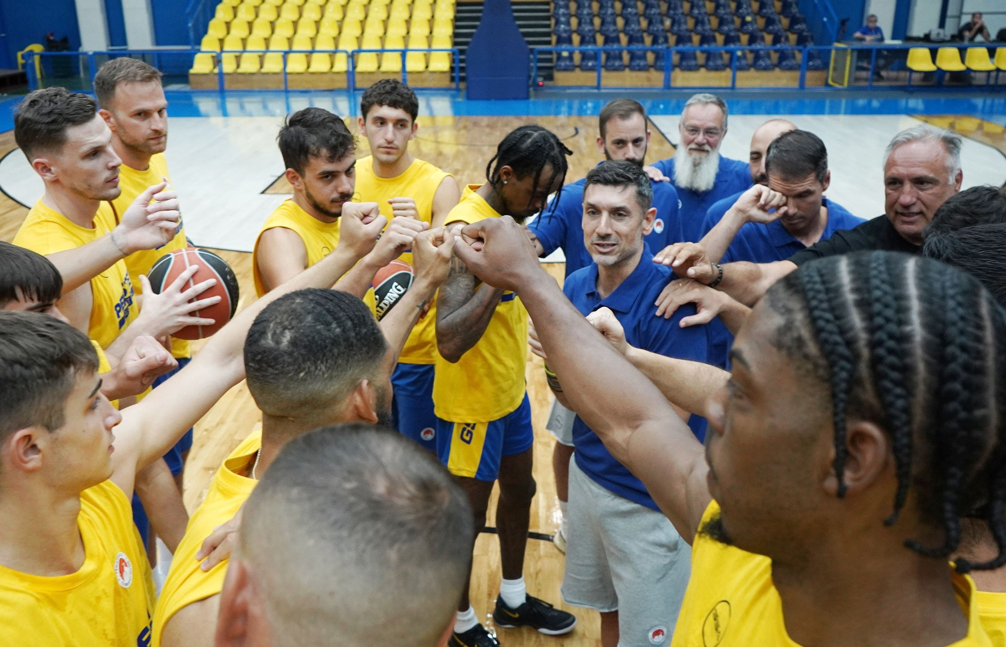 Ξεκίνησε το Περιστέρι για τη νέα σεζόν και ο Ξανθόπουλος έδωσε το σύνθημα (video)