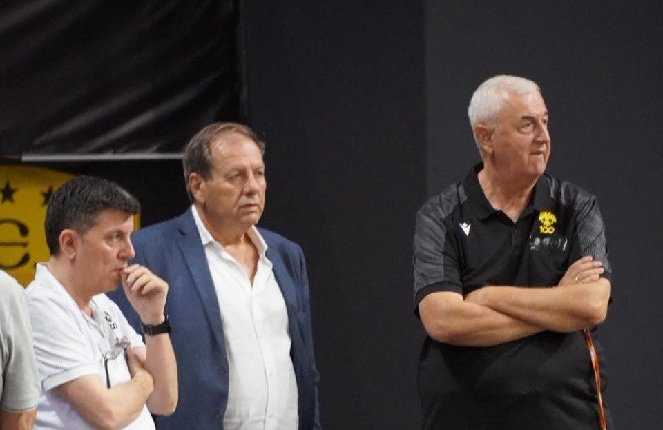 Ο Σάκοτα βάζει τις βάσεις της νέας ΑΕΚ και έστειλε ξεκάθαρο μήνυμα από την πρώτη στιγμή (video)