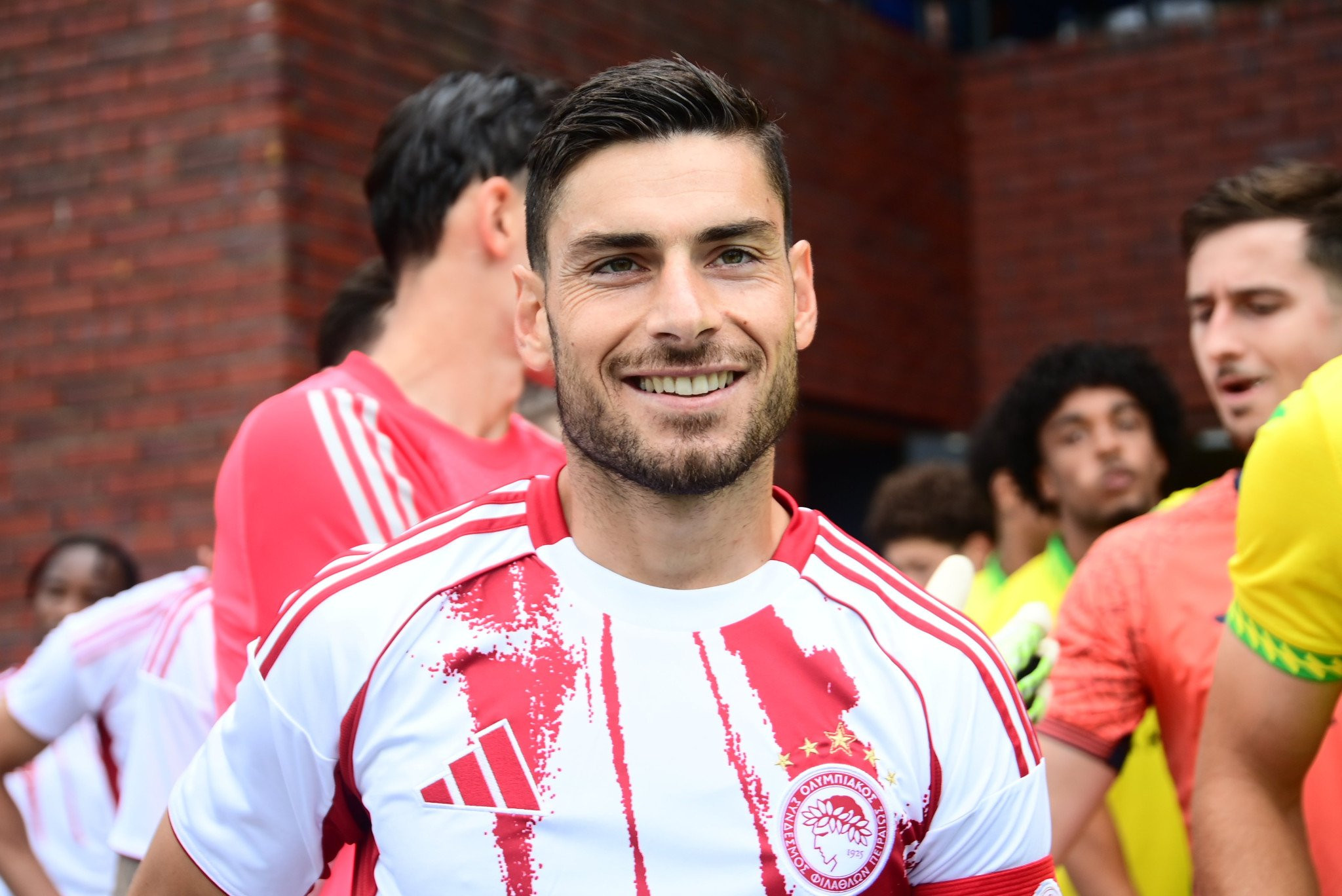 Ο Γιώργος Μασούρας πάει Σαουδική Αραβία, αλλά από τον Ολυμπιακό δεν θα φύγει ποτέ...