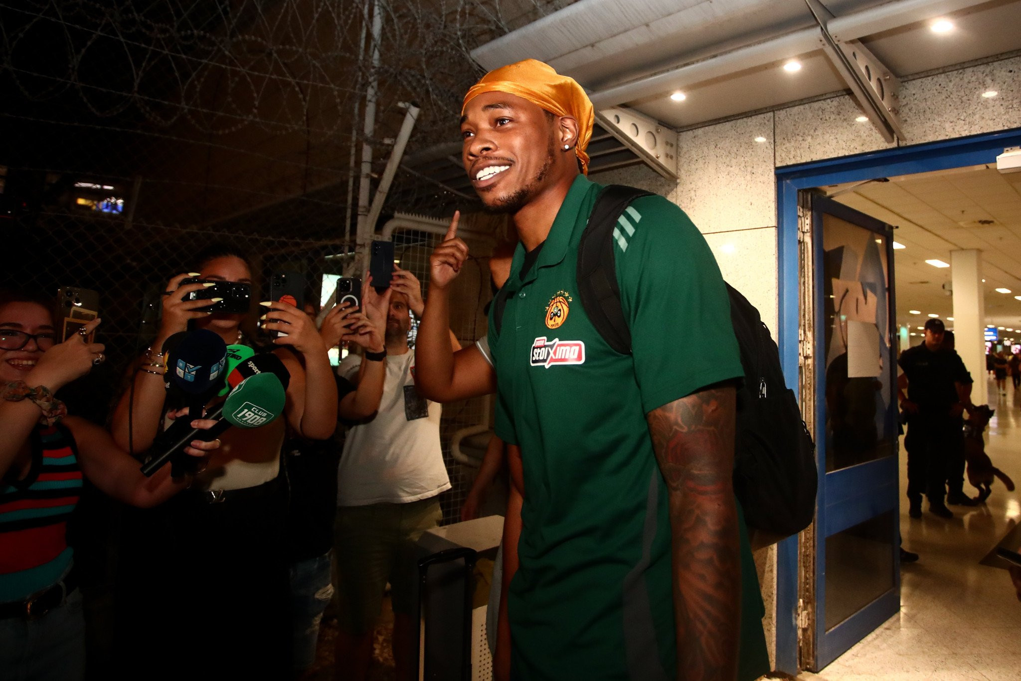 Χολμς: «Μίλησα με τον Ναν και ήταν δύσκολο να αρνηθώ την πρόταση του Παναθηναϊκού» (video)