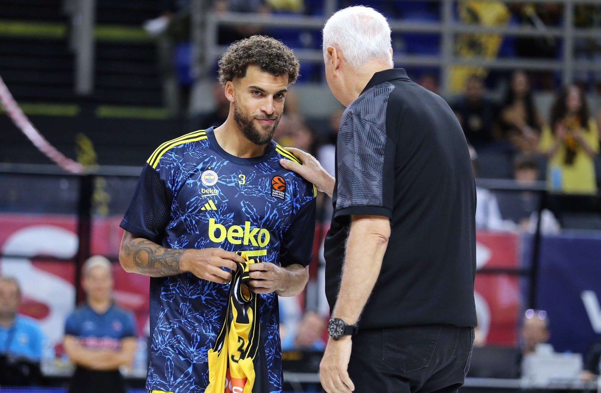 Η Φενέρμπαχτσε ανακοίνωσε φιλικό με την ΑΕΚ