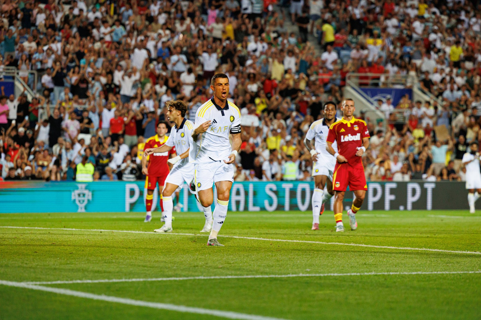 Ασύλληπτος Κριστιάνο: Χατ τρικ κόντρα στη Ρίο Άβε για τον Πορτογάλο που... αψηφά το χρόνο