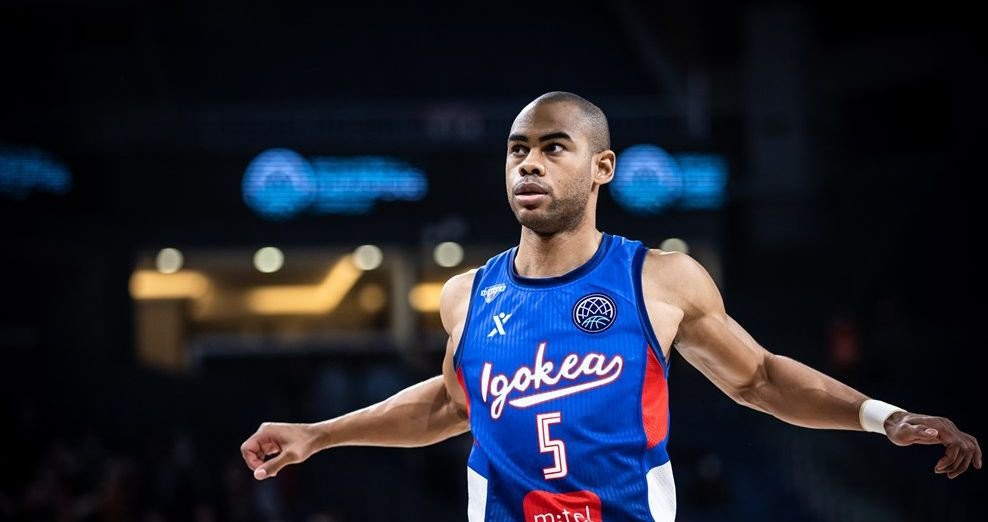 Στην Ελλάδα ο Σταρκς για τον Πανιώνιο, μπαίνει άμεσα στις προπονήσεις