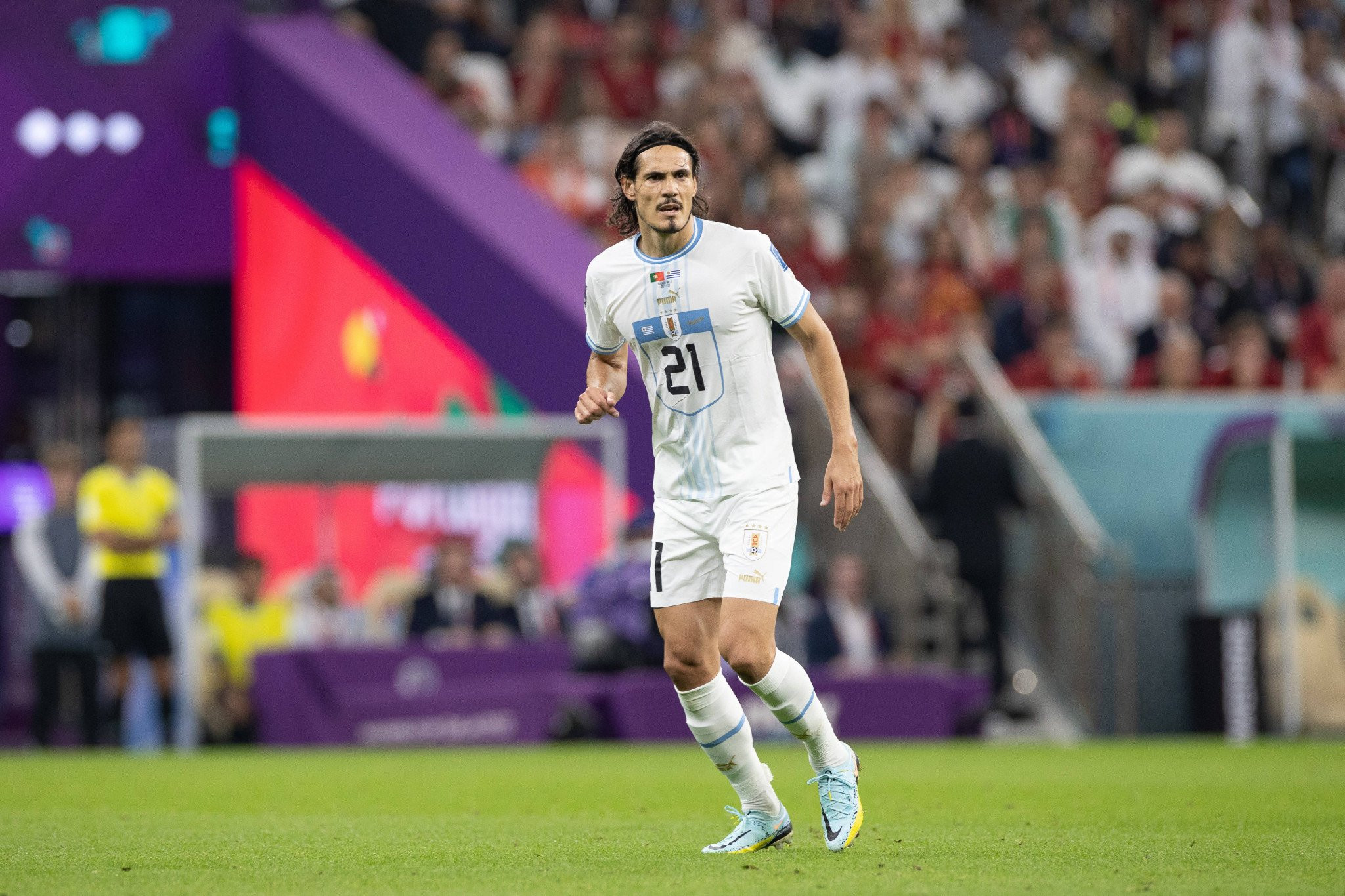 Μεγαλείο ψυχής από τον Καβάνι: Πλήρωσε τα έξοδα επέμβασης και έσωσε ένα μικρό παιδί