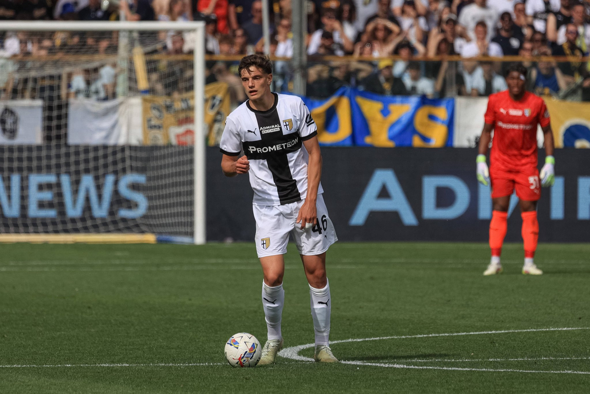 Επενδύει στο μέλλον η Λίβερπουλ: Έκλεισε τον 18χρονο Λεόνι απ' την Πάρμα