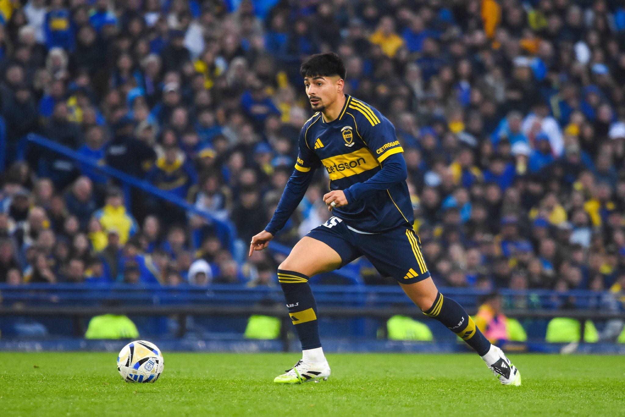 Ξέσπασε απέναντι στη Ριβαντάβια και πέτυχε την πρώτη φετινή της νίκη η Μπόκα