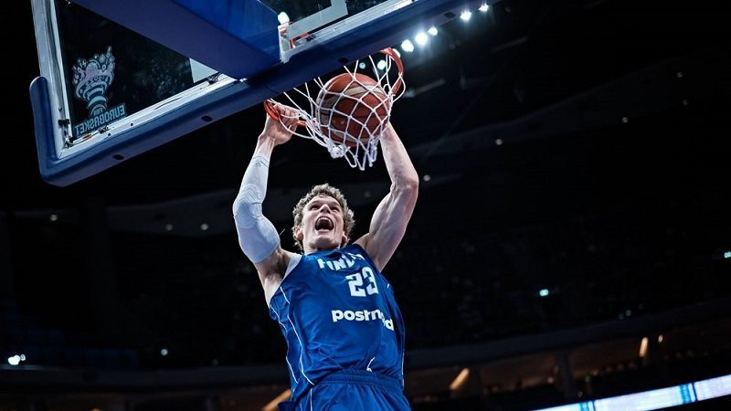 Νέα παράσταση του Μάρκανεν και νίκη της Φινλανδίας στην Πολωνία