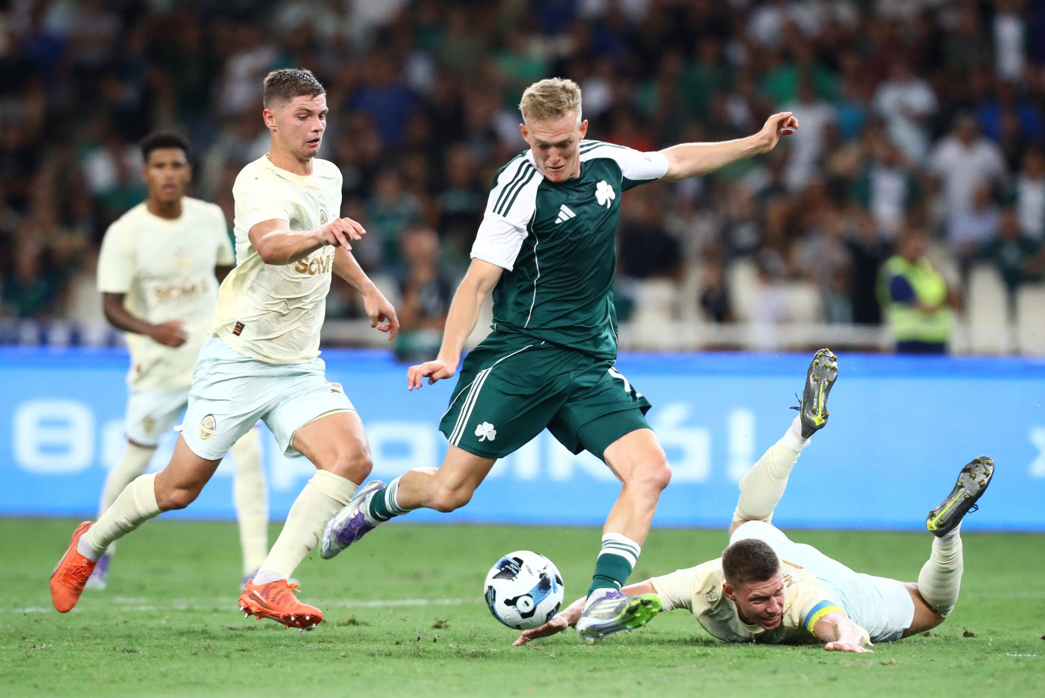 Σε τρία ματς ο Παναθηναϊκός έβγαλε... MVP τους αντίπαλους γκολκίπερ, αλλά μπορεί να περάσει