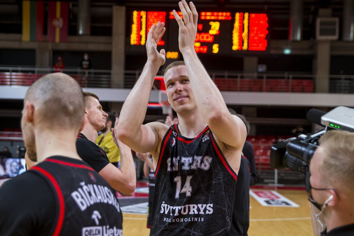 Προχωρημένες συζητήσεις για να κλείσει το deal με Εχόντας στην ΑΕΚ Betsson