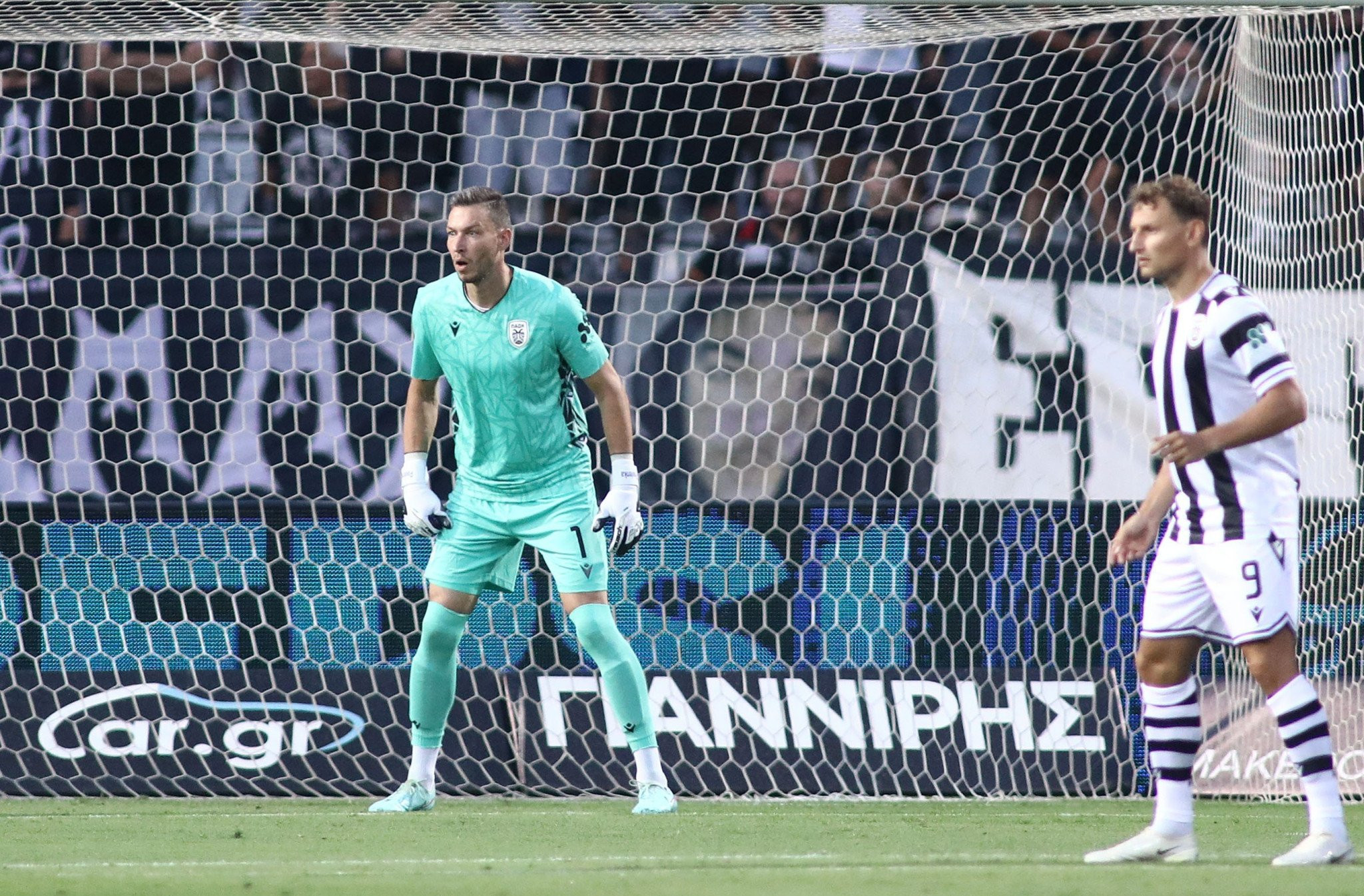 Οι δύο μεγάλες επεμβάσεις του Παβλένκα που κράτησαν όρθιο τον ΠΑΟΚ (video)