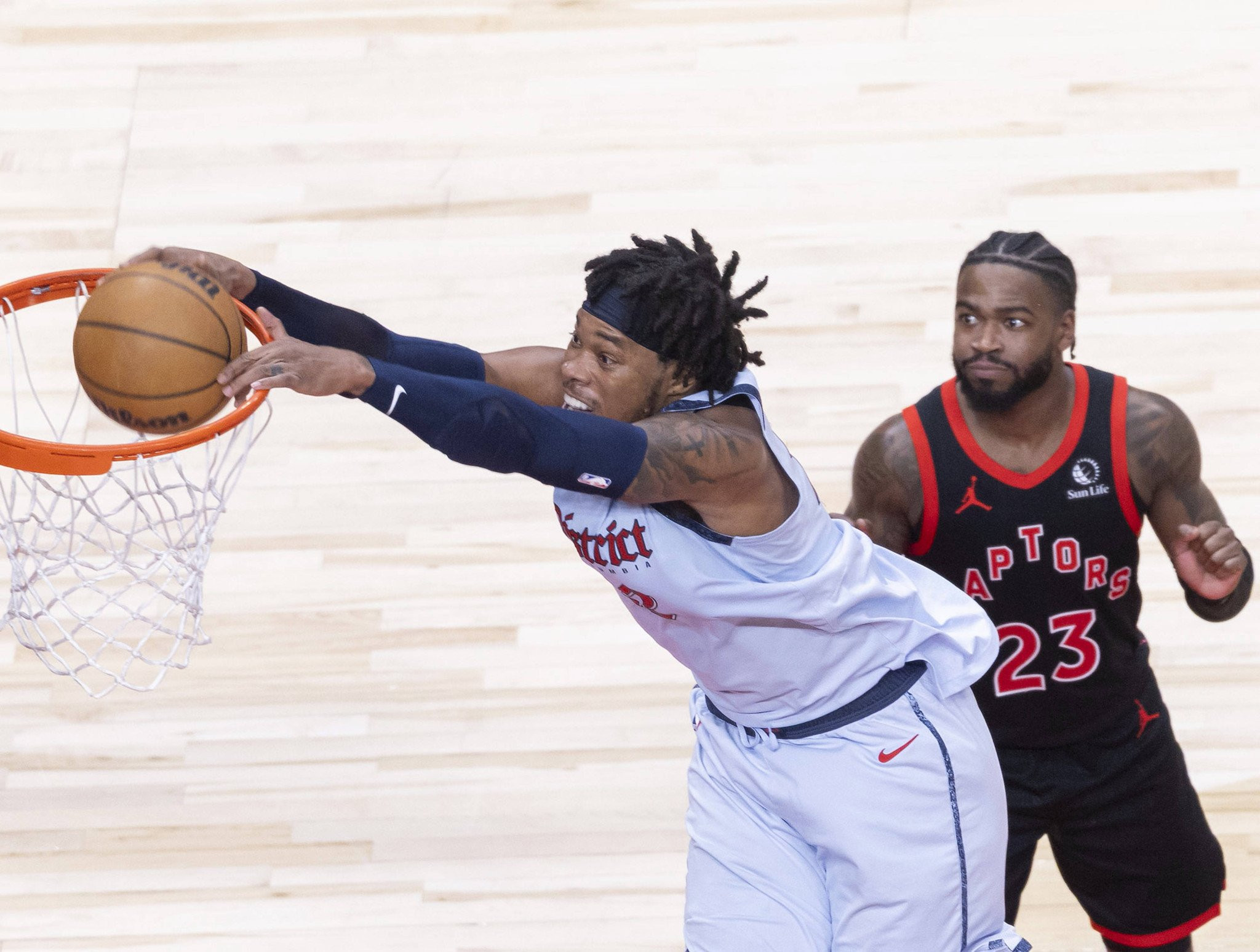 Ρισόν Χολμς: Ποιος είναι και γιατί θα κάνει τη διαφορά στην Ευρώπη