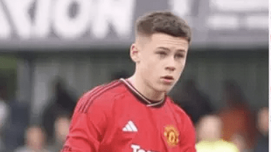 Έκανε... άλμα τριών ηλικιακών ομάδων στις ακαδημίες της Γιουνάιτεντ ο Ρούνεϊ Jr